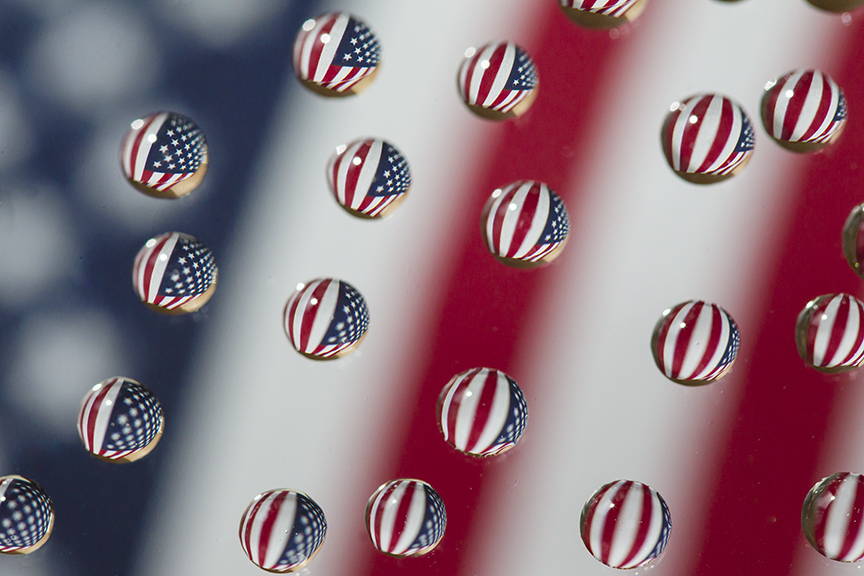 flag water drops_43G4097