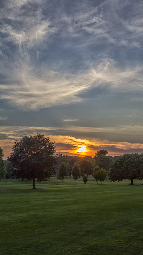Golf_Course_Sunset_3img_vert_pan