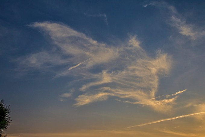 Sunset_Clouds_v1_43G2821