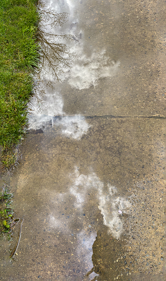 _Sidewalk_Clouds Reflection 7_img_vert_iP11_Pro 6mm