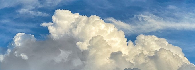 Clouds_#9_3img_6mm_134mm digitl zoom_v1